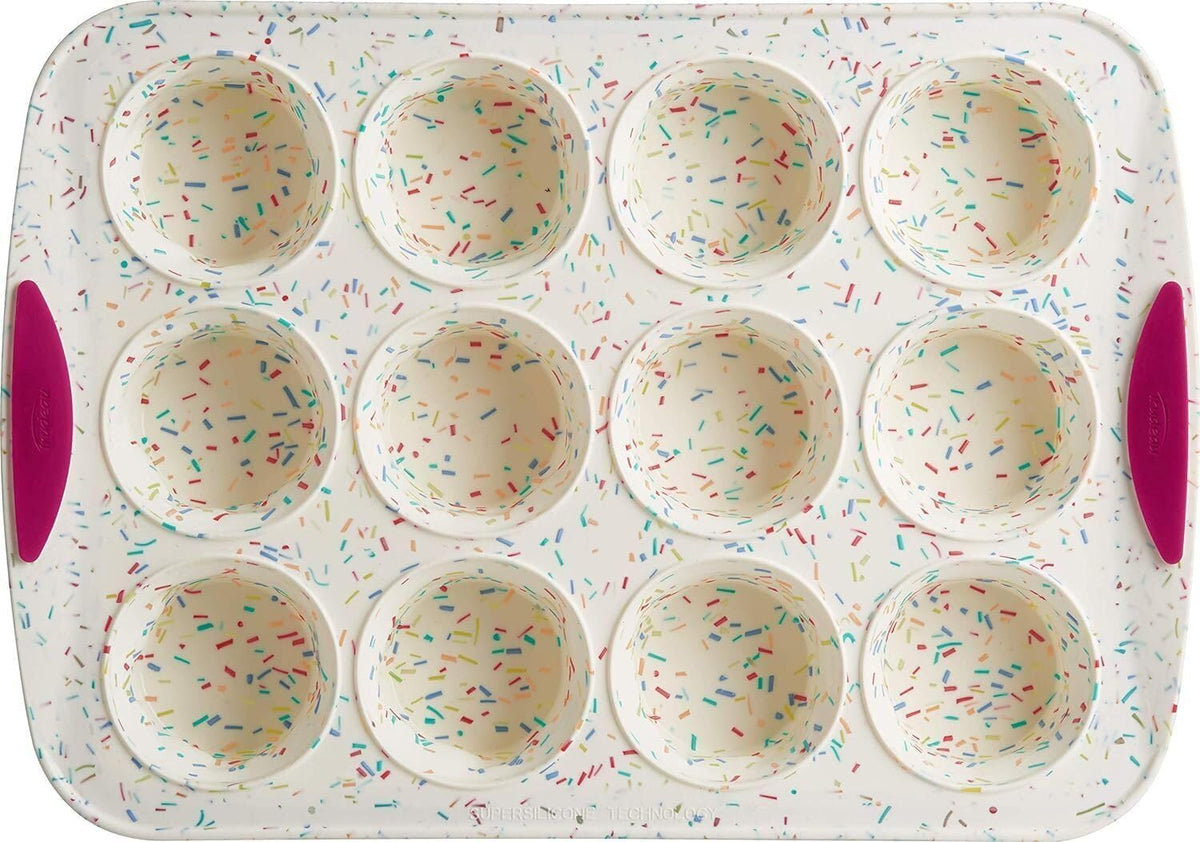 12-Cavity Silicone Muffin Mold V5082