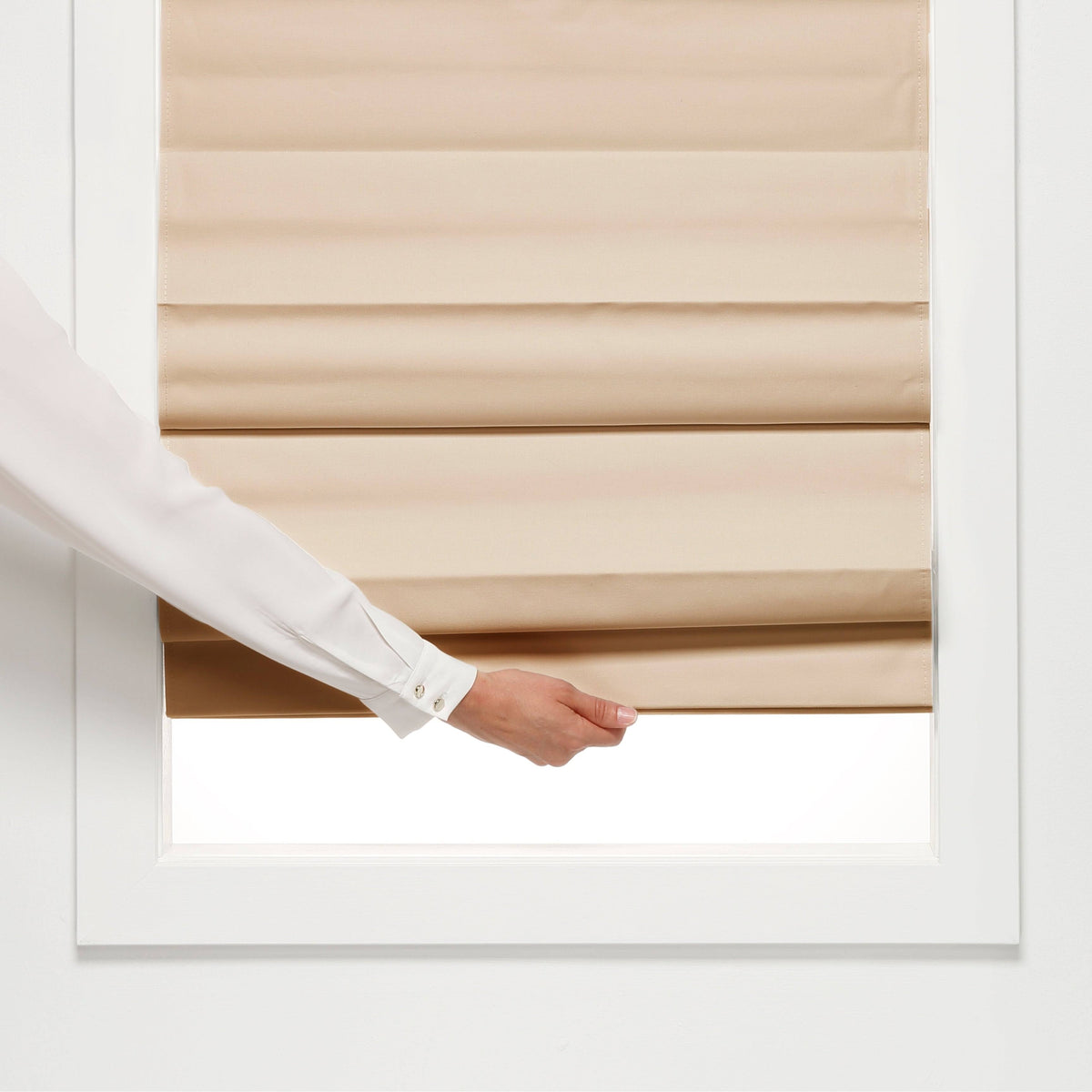 Khaki Insulating Cordless Roman Shade 51 x 72 Q529