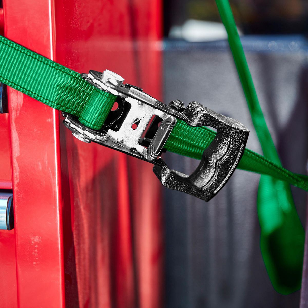 700 lb. Capacity 1-1/4 in. x 16 ft. Ratcheting Tie-Downs, 2-Pack Z5584