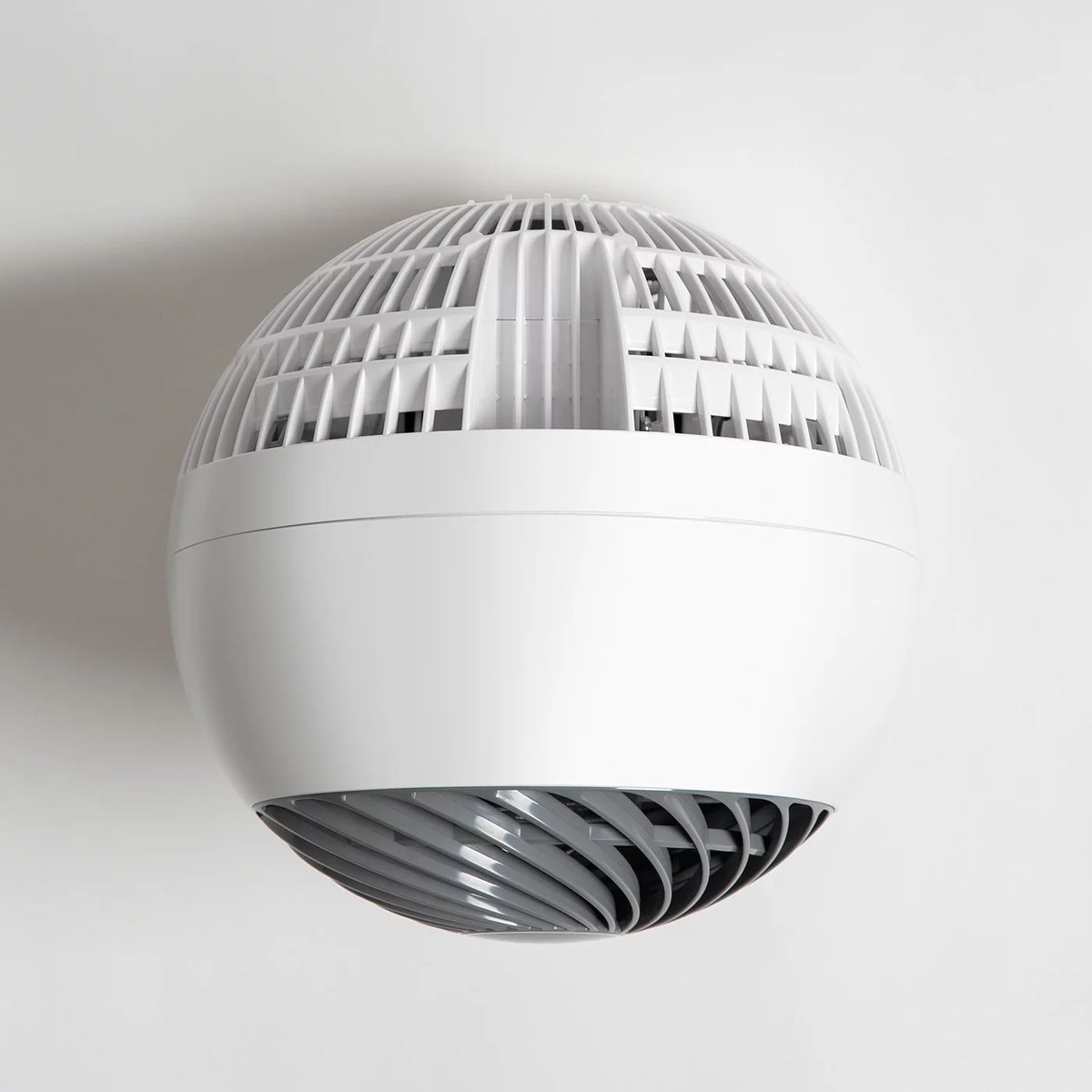 White Remote Controlled Compact Globe Oscillating Circulating Fan O185008