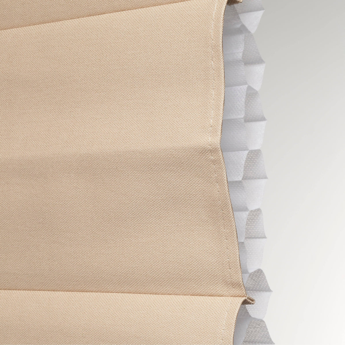 Khaki Insulating Cordless Roman Shade 51 x 72 Q529