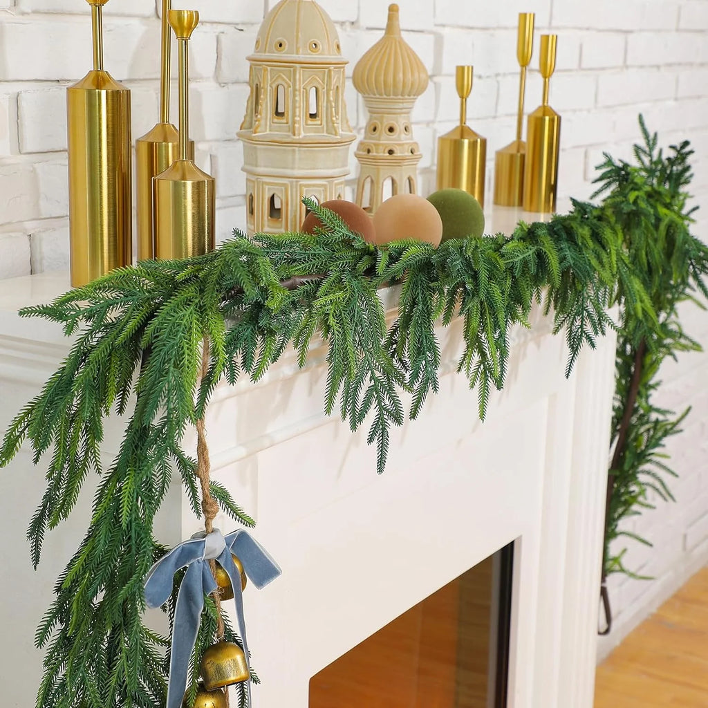 8.85FT Artificial Pine Garland U76579