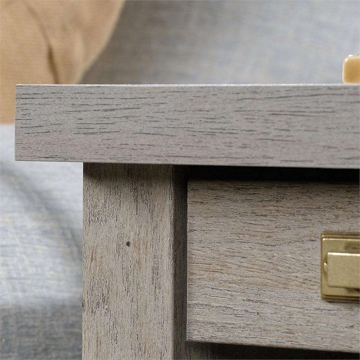 1-Drawer Coastal Engineered Wood End Table in Oak H277