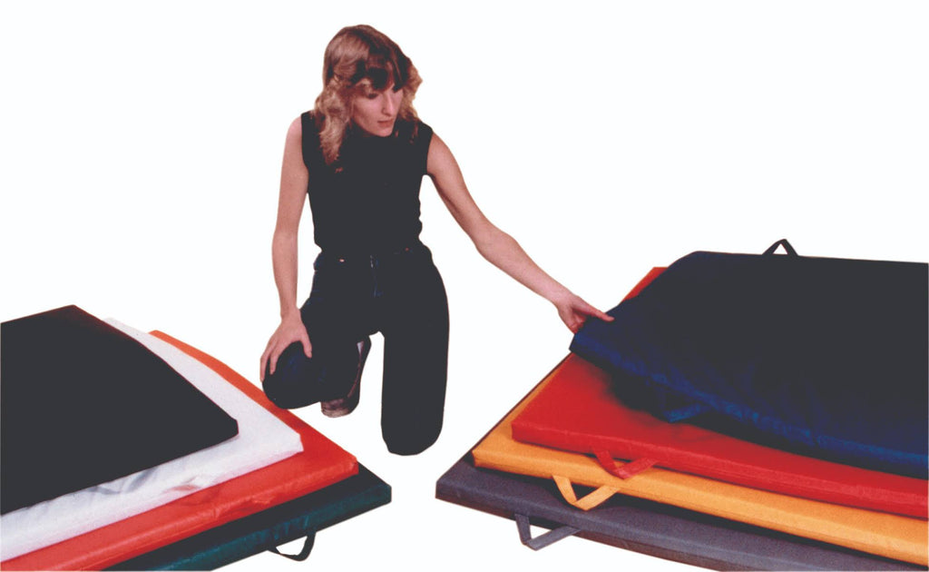 Mat with Handle Non Folding Foam with Cover 4 x 8 W892